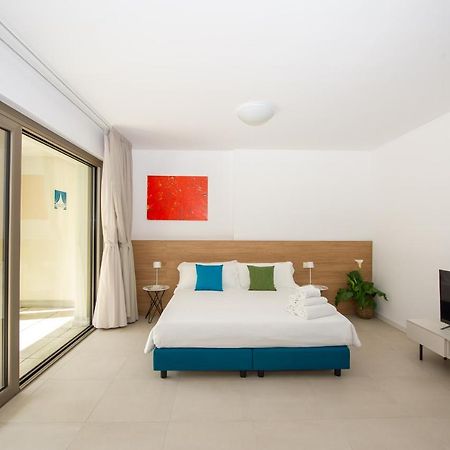 Ariston Teatro Luxury Aparthotel غرادو المظهر الخارجي الصورة