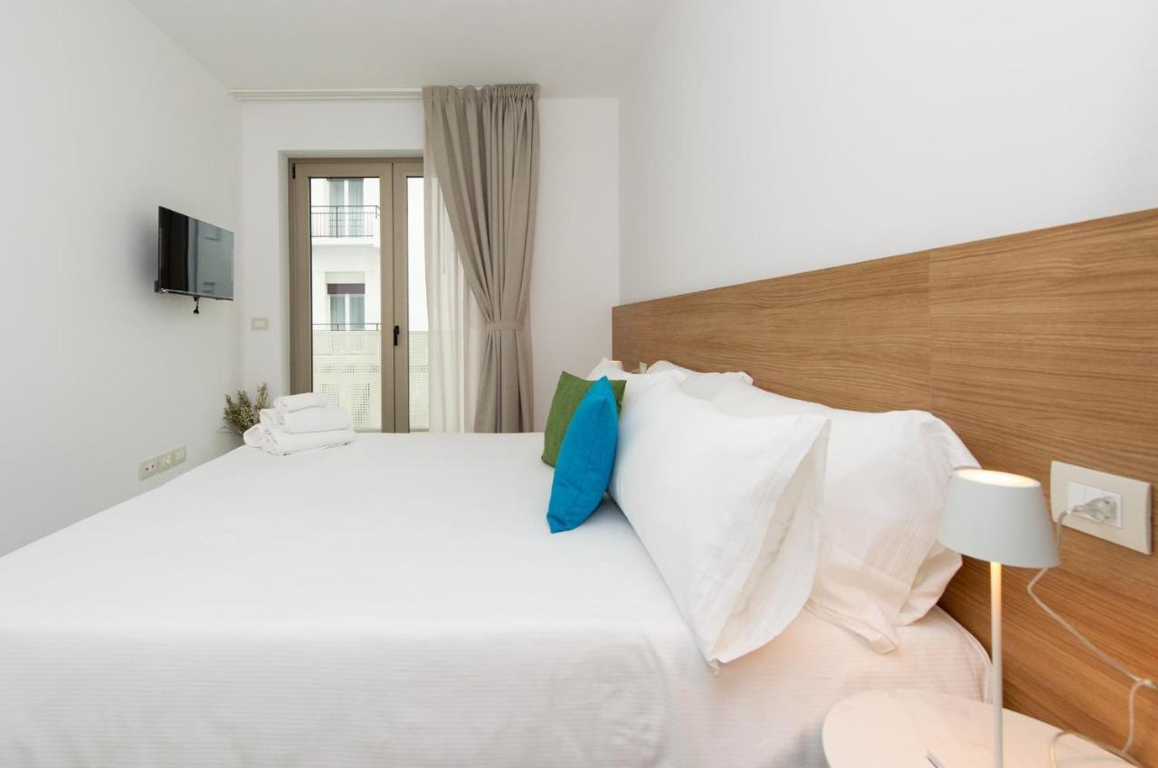 Ariston Teatro Luxury Aparthotel غرادو المظهر الخارجي الصورة