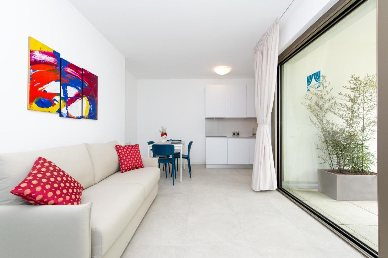 Ariston Teatro Luxury Aparthotel غرادو المظهر الخارجي الصورة