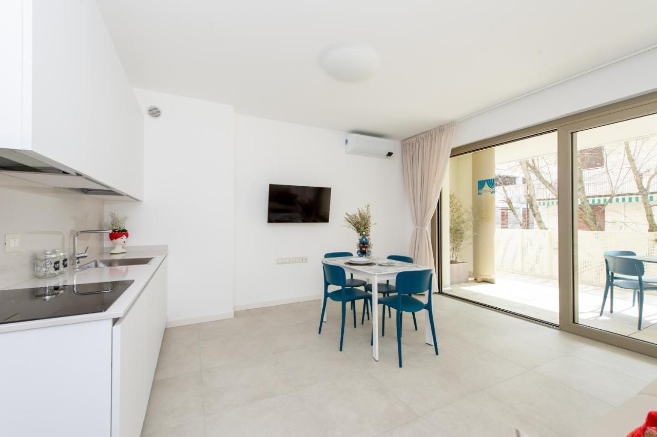 Ariston Teatro Luxury Aparthotel غرادو المظهر الخارجي الصورة