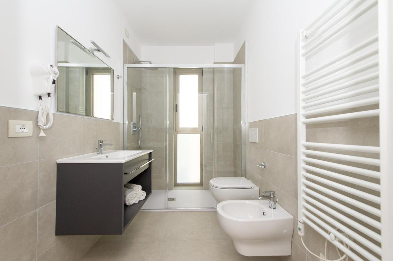 Ariston Teatro Luxury Aparthotel غرادو المظهر الخارجي الصورة