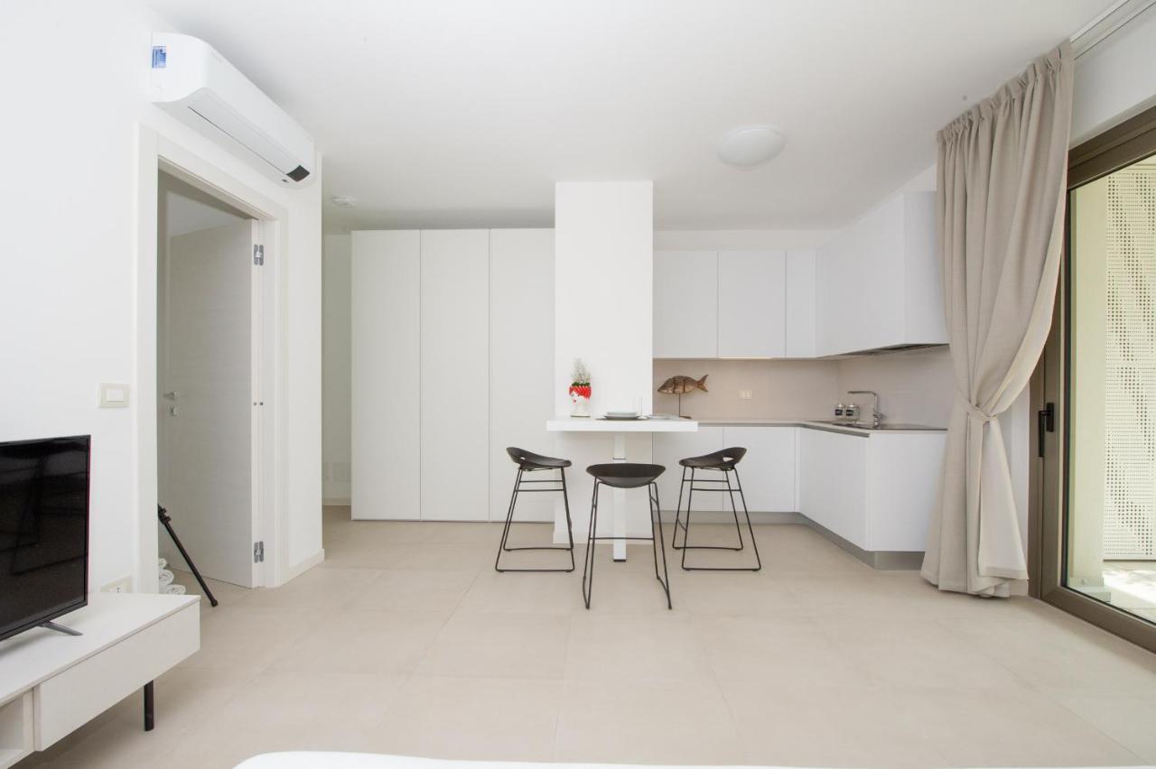 Ariston Teatro Luxury Aparthotel غرادو المظهر الخارجي الصورة